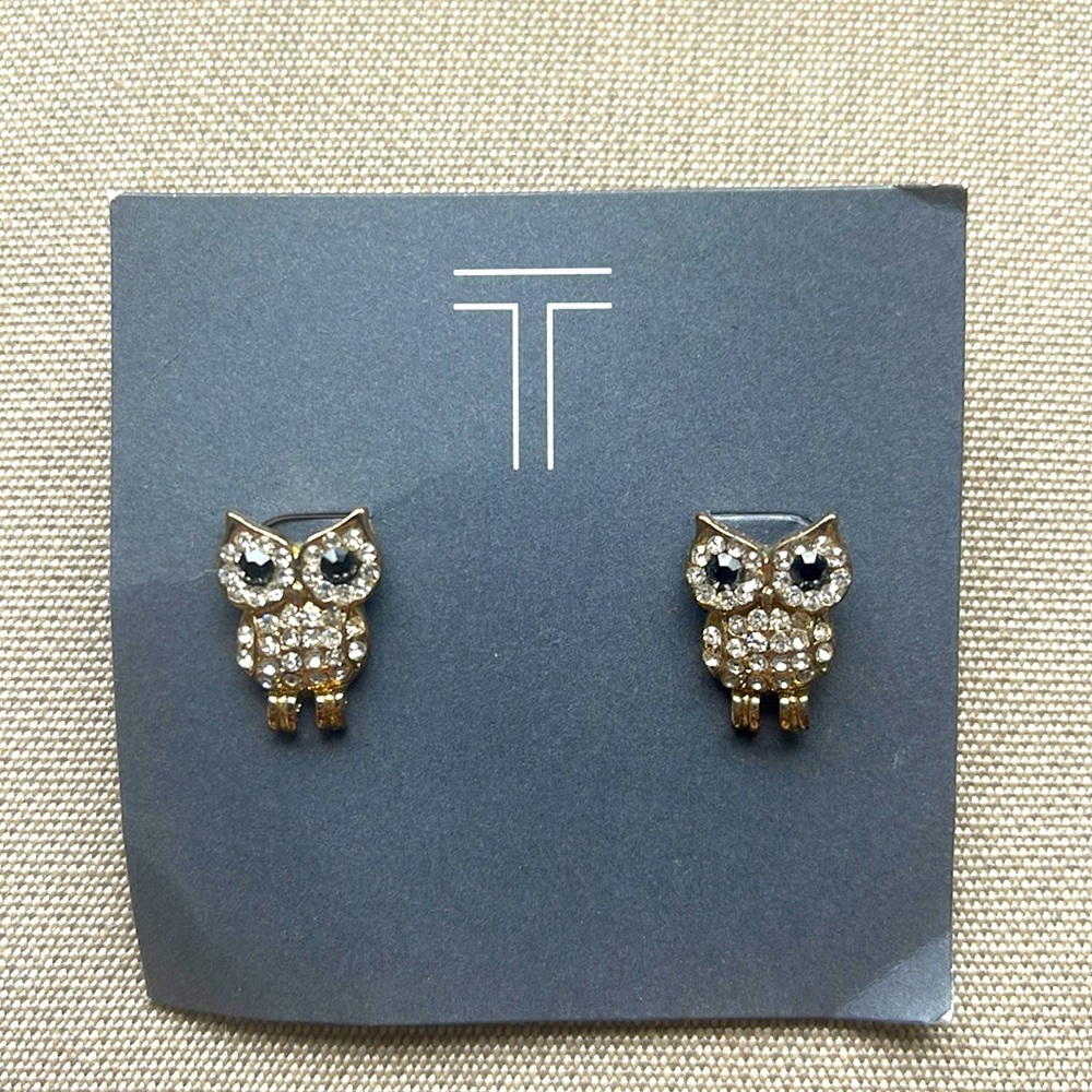 BUY 2 for $10 - Cute owl stud earrings with crystals - never worn